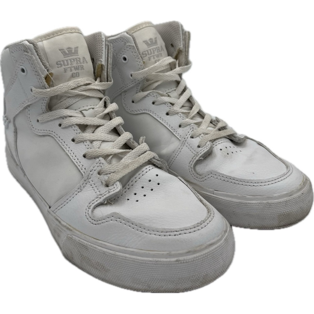 SUPRA Vaider Triple White High-Top Sneakers Youth Size 6 Women’s 7